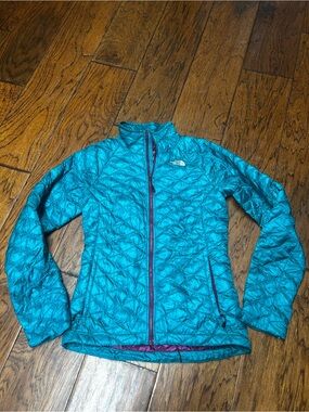 The North Face Women's Thermoball Quilted Packable Jacket‎